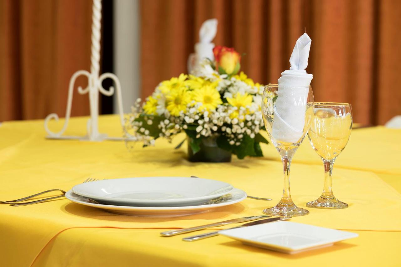 Hotel Samana Арика Екстериор снимка